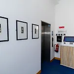 Geata Na Cathrach - Galway Lakeside Apartments