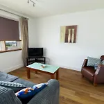 Geata Na Cathrach - Galway Lakeside Apartments